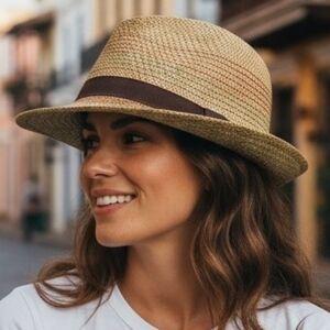 ✨️Scala Pronto Cream Fedora With Blue And Pink Accents!